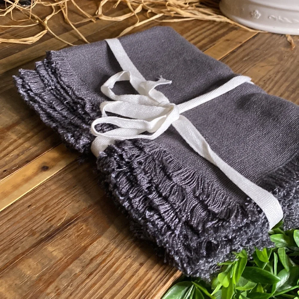 Williams Sonoma Grey Linen Fringed Hem Placemats - Set of 4